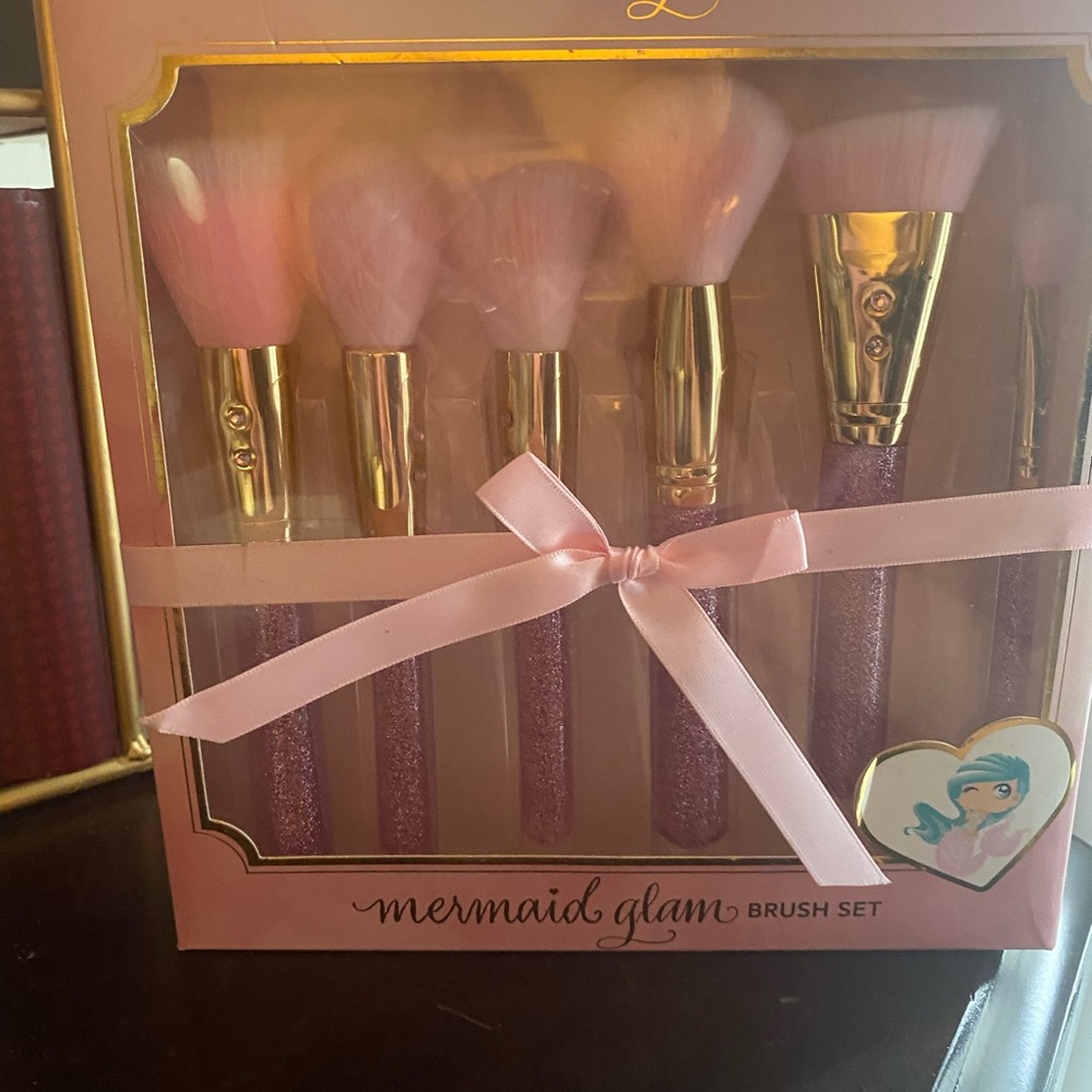 Women’s beauty brush 6 pc set